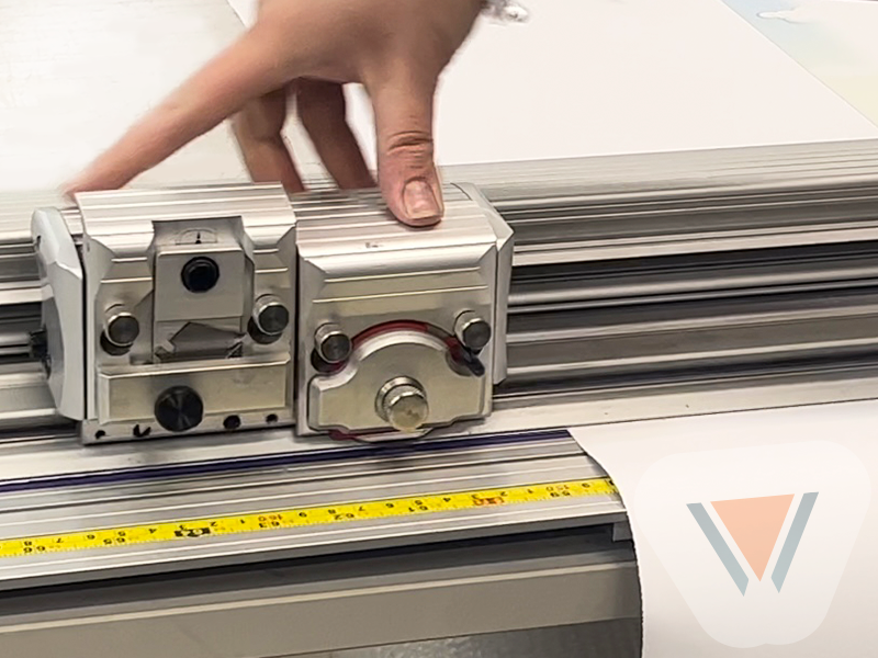 Режем изделие в формат или на плоттере